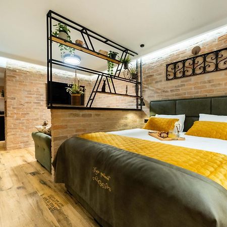 Freja- Luxury Studio Apartment Old Town Zadar Center Екстериор снимка