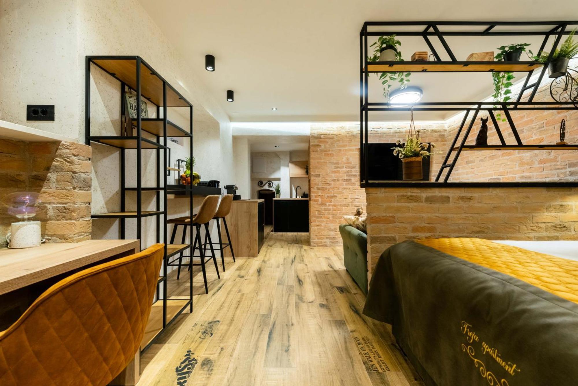 Freja- Luxury Studio Apartment Old Town Zadar Center Екстериор снимка